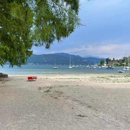 The Gulf Villa - Lago Maggiore Monvalle Kültér fotó