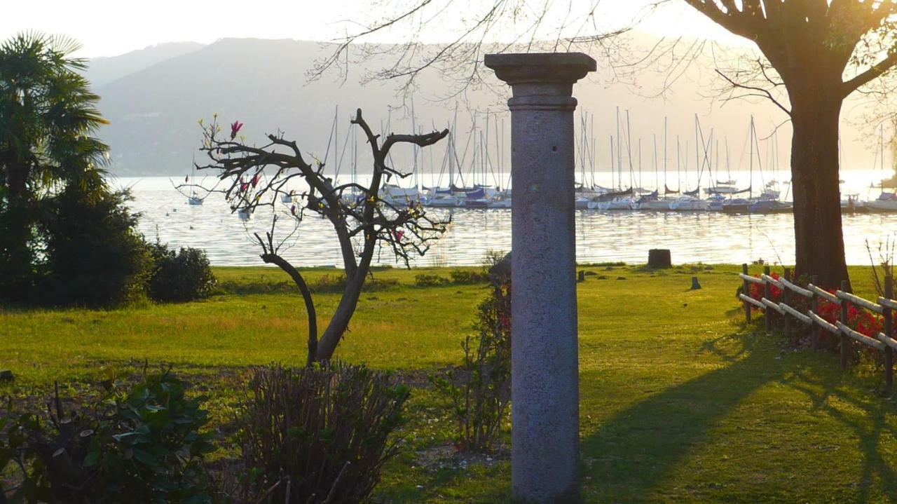 The Gulf Villa - Lago Maggiore Monvalle Kültér fotó