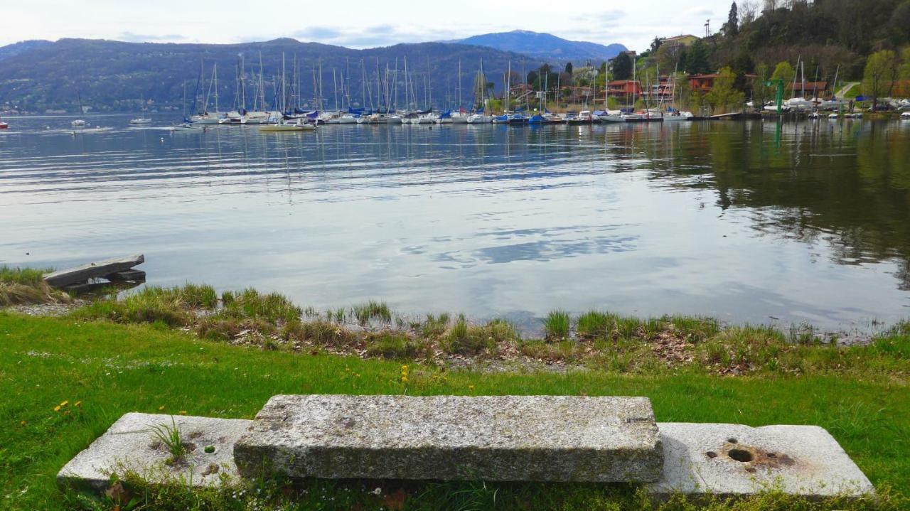The Gulf Villa - Lago Maggiore Monvalle Kültér fotó
